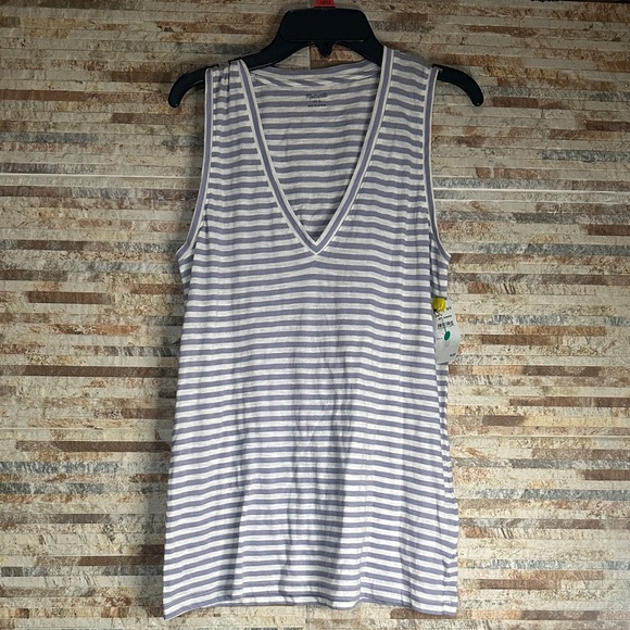 Madewell Tops - Madewell V-Neck Striped Muscle Tee in Gray and White